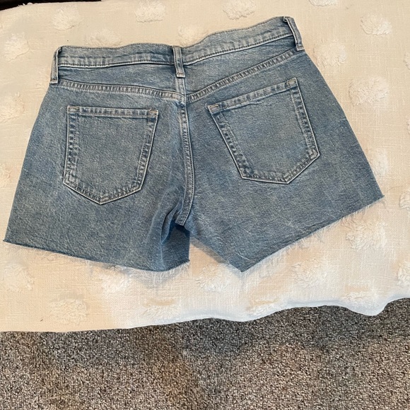 Banana Republic Jean shorts size 26 - Picture 2 of 3